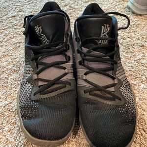 Men kyrie nike shoes 12